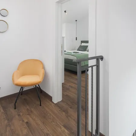 3 Bedroom Gorgeous In *