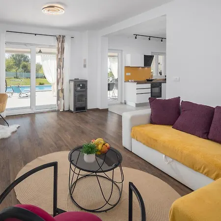 Semesterbostad 3 Bedroom Gorgeous In *