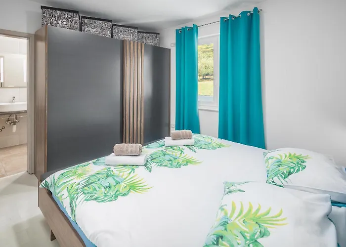 3 Bedroom Gorgeous In 펜션
