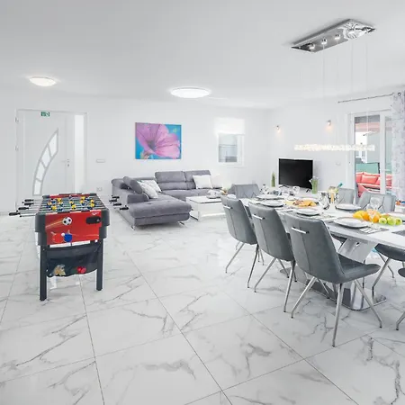 Stunning In Casa vacanze Pola